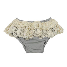 2017 Cute Baby Girls Infants Princess Kids Lace Ruffled PP Shorts Bloomers Diaper Cover Pants Summer Toddler PP Pants Diapers